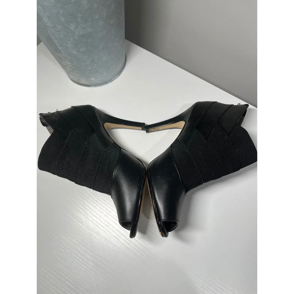 Adrienne Vittadini Black Leather Peep Toe Stiletto Booties‎ Heels Size 6M